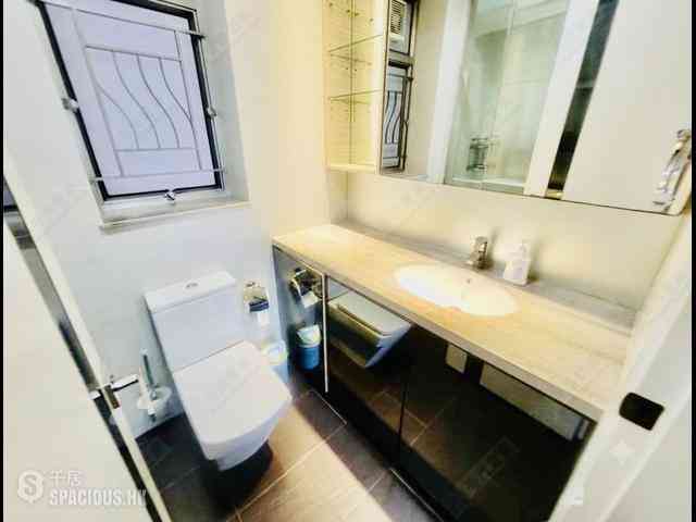 West Kowloon - Sorrento 06