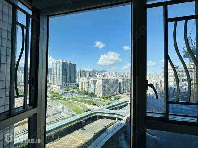 West Kowloon - Sorrento 03
