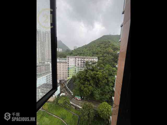 Kennedy Town - Cayman Rise Block 2 02