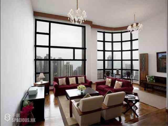 Mid Levels Central - Queen's Garden 02