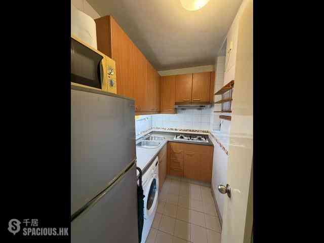 Kennedy Town - Cayman Rise Block 1 06