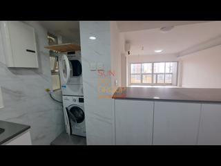 Mid Levels West - Realty Gardens 13