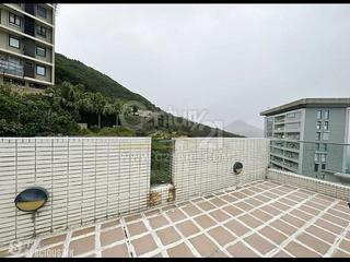 The Peak - Sunshine Villa 03