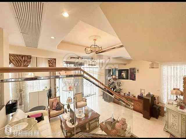 The Peak - Sunshine Villa 01