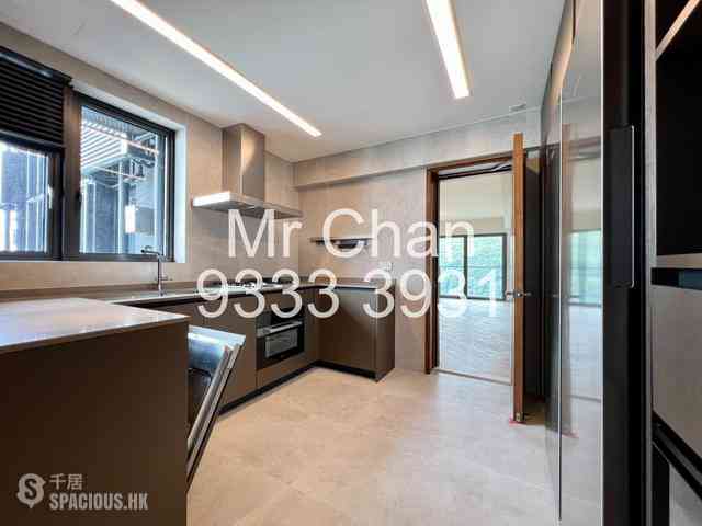 Pok Fu Lam - Victoria Coast Block A 15