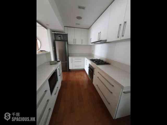 Mid Levels West - Skyline Mansion Block 2 07