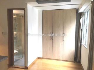 Soho - Kwan Fat Building (House) 06