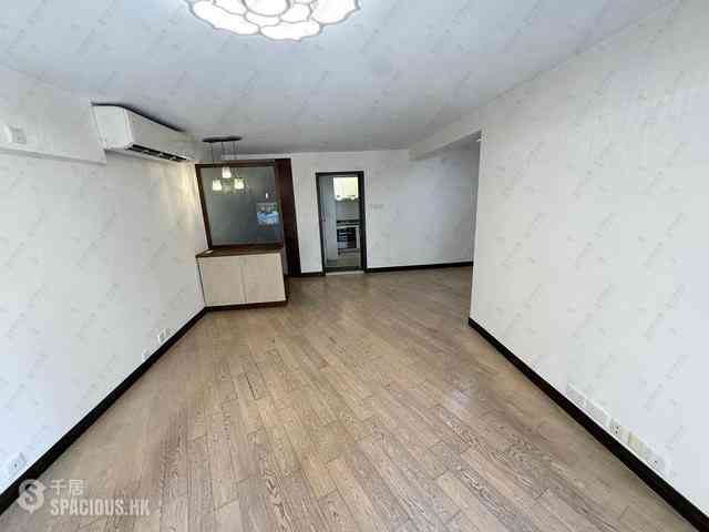 Wan Chai - Phoenix Court 06