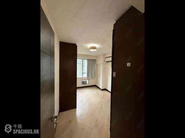 Wan Chai - Phoenix Court 15