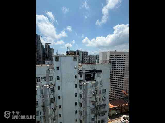 Fortress Hill - King's Centre 01