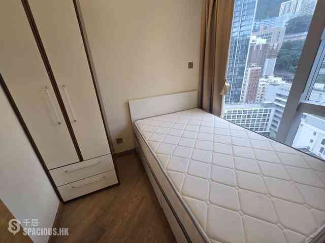 Sai Ying Pun - 63, Pokfulam Amber House (Tower 1) 03