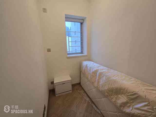 Sai Ying Pun - 63, Pokfulam Amber House (Tower 1) 04