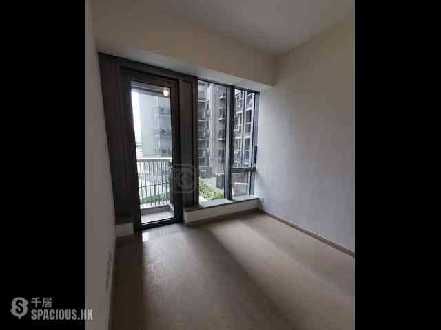 Wong Chuk Hang - The Southside Phase 2 La Marina Tower 2A 05