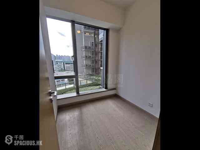 Wong Chuk Hang - The Southside Phase 2 La Marina Tower 2A 09