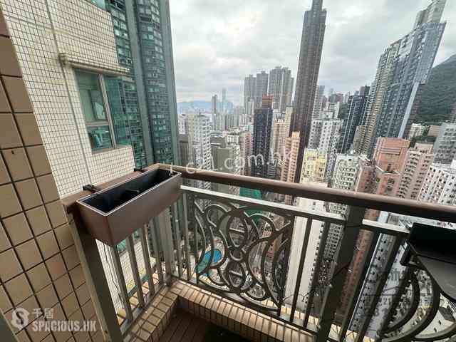 Kennedy Town - The Merton Tower 3 02