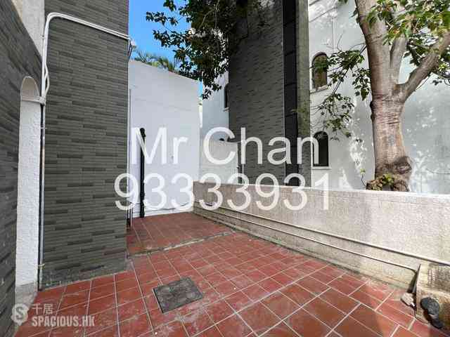 Chung Hom Kok - Casa Del Sol 18