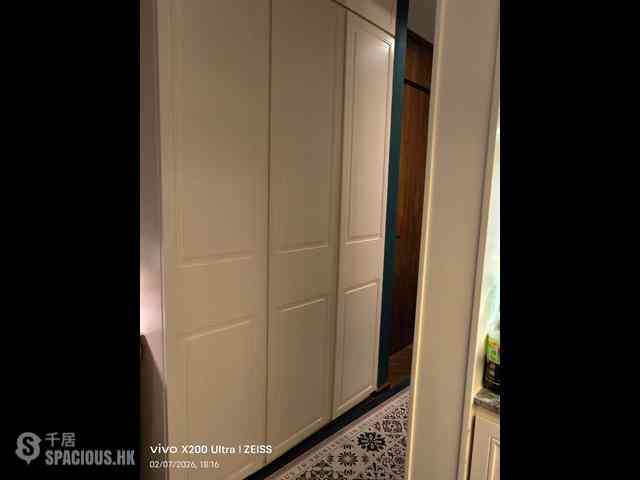 Shek Tong Tsui - One South Lane 06