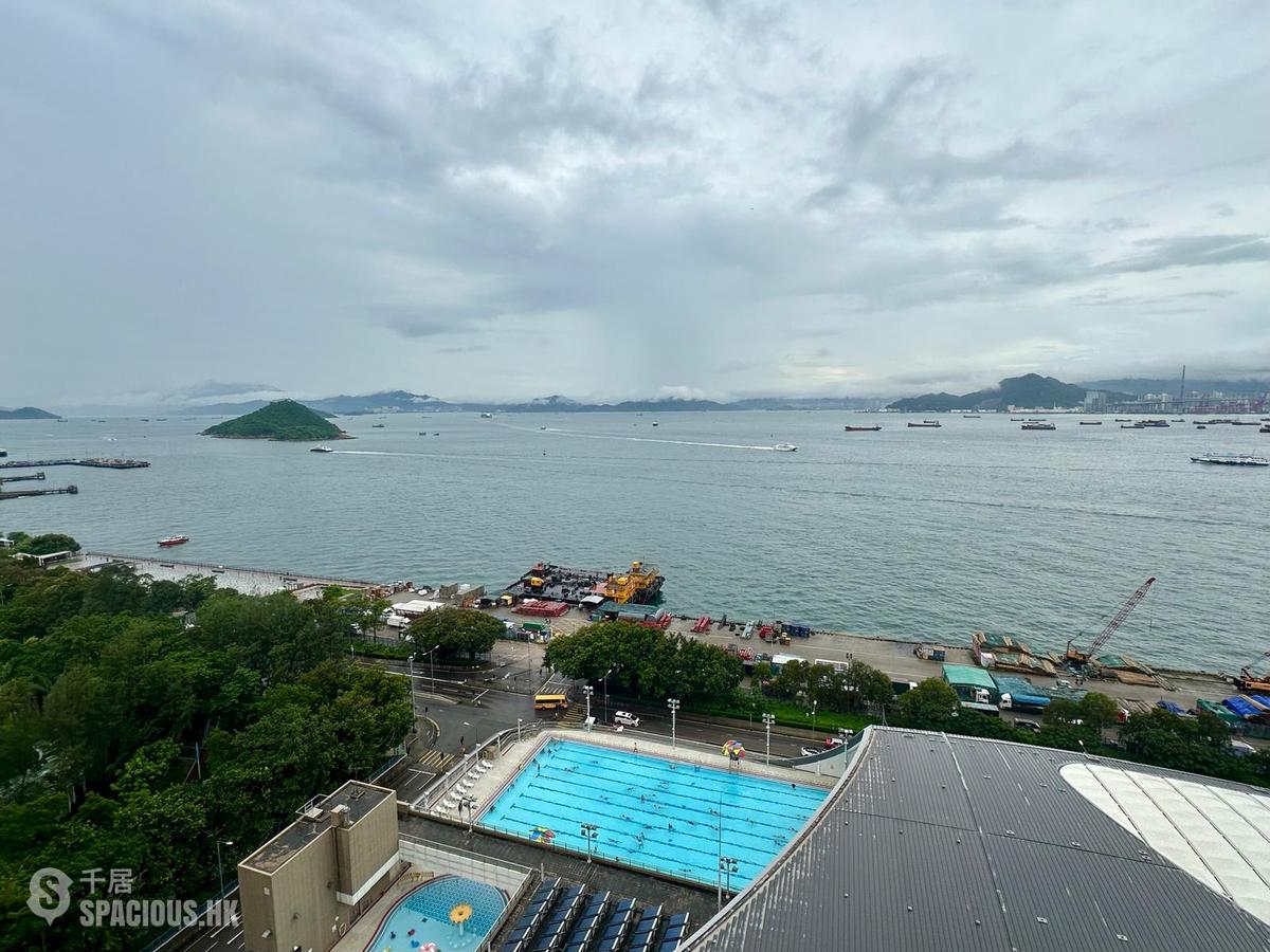 Shek Tong Tsui - Yick Fung Garden 01