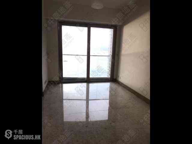 Kennedy Town - Cadogan 04
