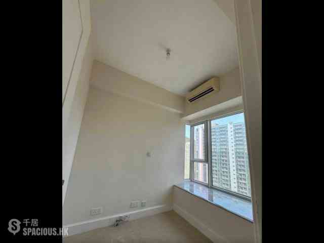 Lohas Park - Lohas Park Phase 1 The Capitol Tower 6 04