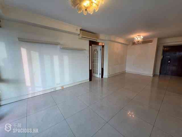 Tung Chung - Caribbean Coast Phase 4 Crystal Cove 02