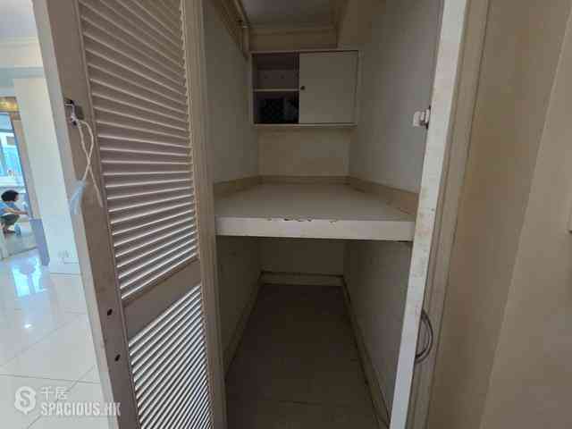 Tung Chung - Caribbean Coast Phase 4 Crystal Cove 07