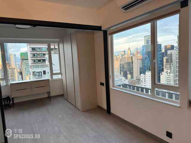 Mid Levels Central - Ying Fai Court 08