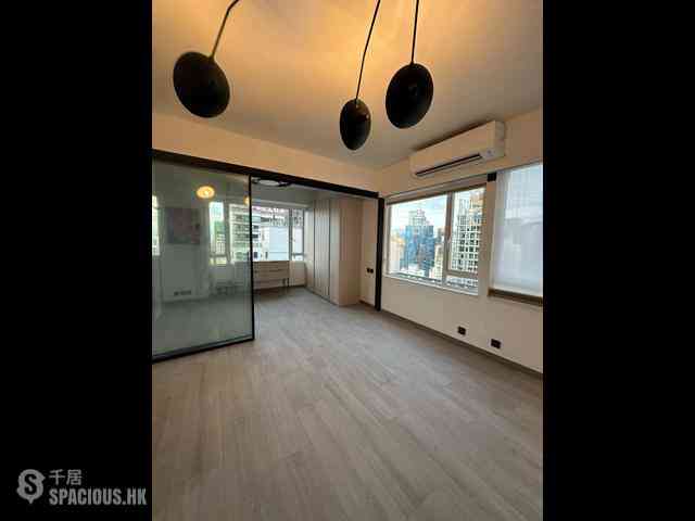 Mid Levels Central - Ying Fai Court 02