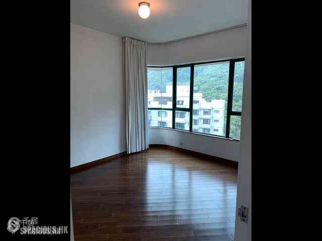 Mid Levels Central - Hillsborough Court 06