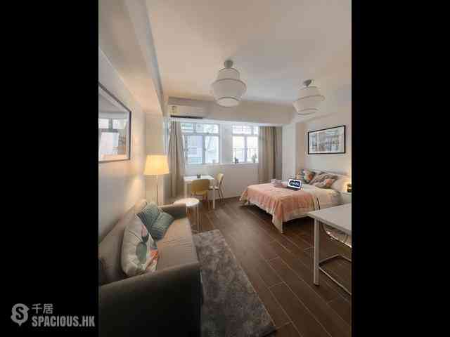 Sai Ying Pun - 21, Mui Fong Street 01