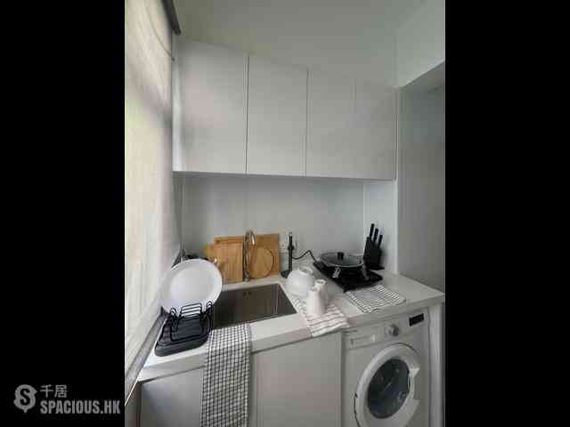 Sai Ying Pun - 21, Mui Fong Street 11