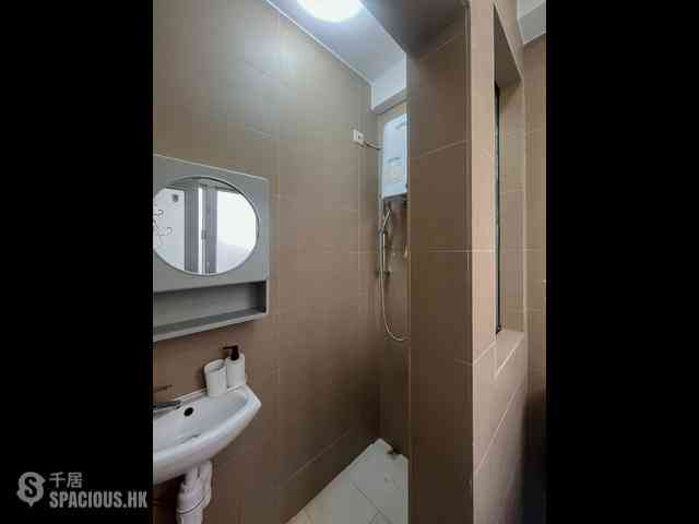 Sai Ying Pun - 21, Mui Fong Street 14