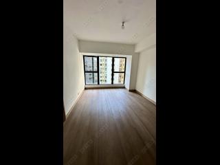 Mid Levels Central - 62B, Robinson Road 03