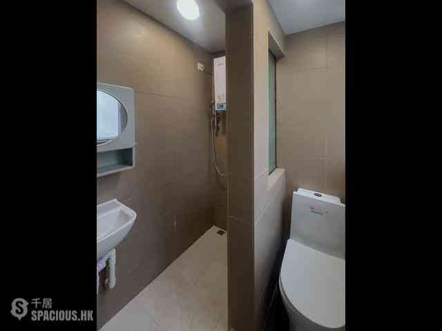 Sai Ying Pun - 21, Mui Fong Street 13