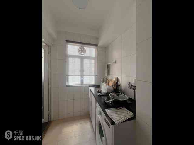 Sai Ying Pun - 21, Mui Fong Street 18