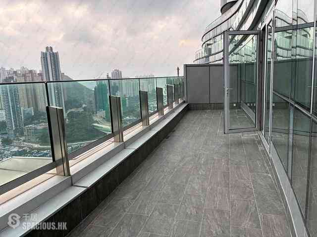 Wong Chuk Hang - Marinella Block 2 03