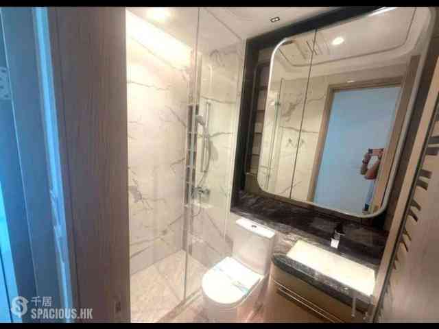 Lohas Park - Lohas Park Phase 11C Villa Garda II Tower 2B 05