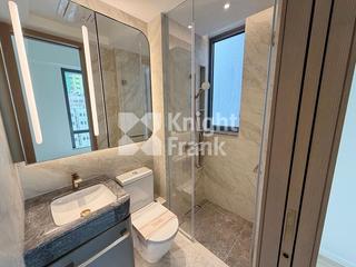 Sai Ying Pun - Des Voeux W Residence 06