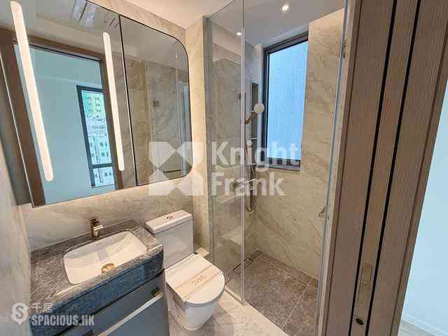 Sai Ying Pun - Des Voeux W Residence 06