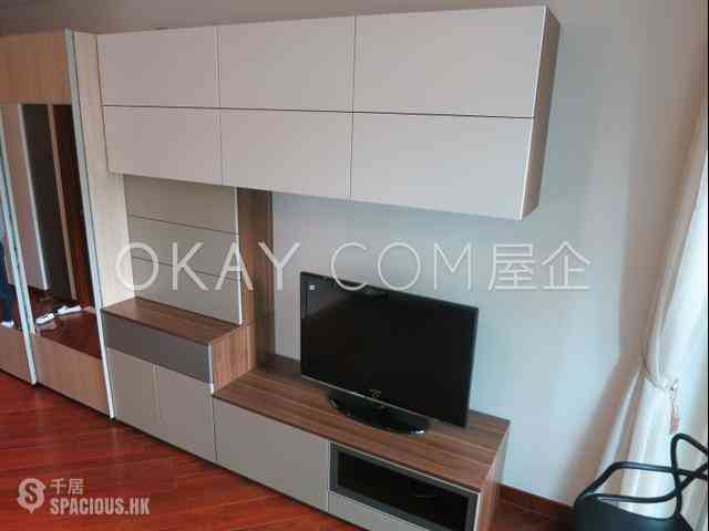 Wan Chai - The Avenue Phase 2 09