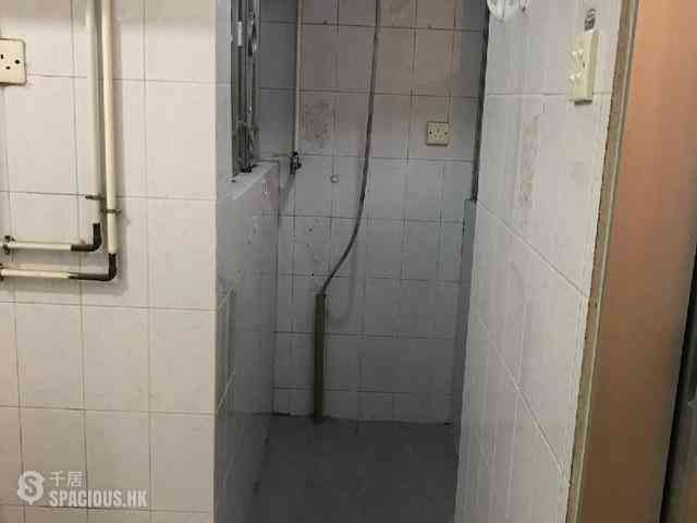 Tai Wai - Fung Shing Court 05
