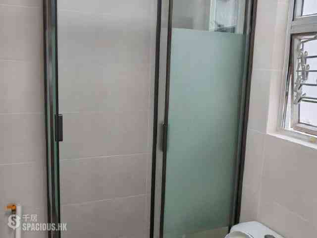 Tai Wai - King Tin Court 02