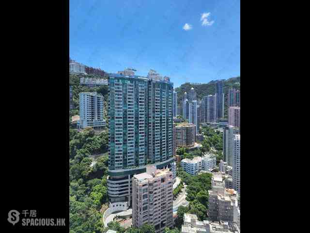 Mid Levels Central - Regence Royale Tower 1 06