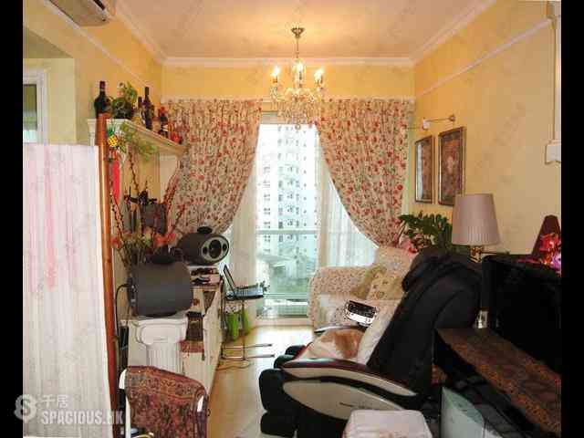 Sai Ying Pun - Reading Place 02