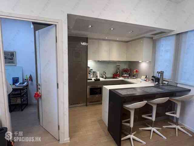 Mid Levels Central - Soho 38 05