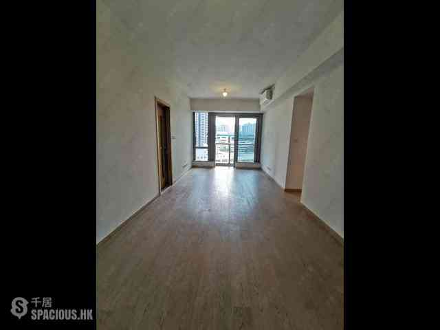 Wong Chuk Hang - The Southside Phase 2 La Marina Tower 2A 02