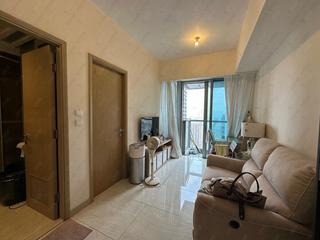 Sai Ying Pun - King's Hill 02