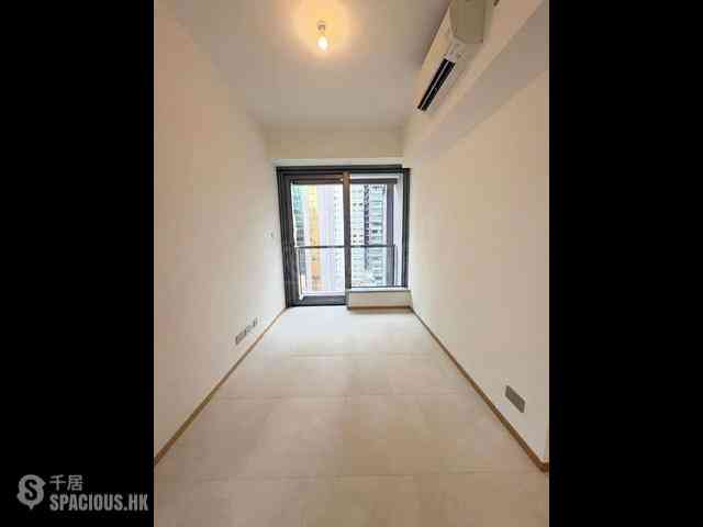 Sai Ying Pun - 9 Eastern Street 03