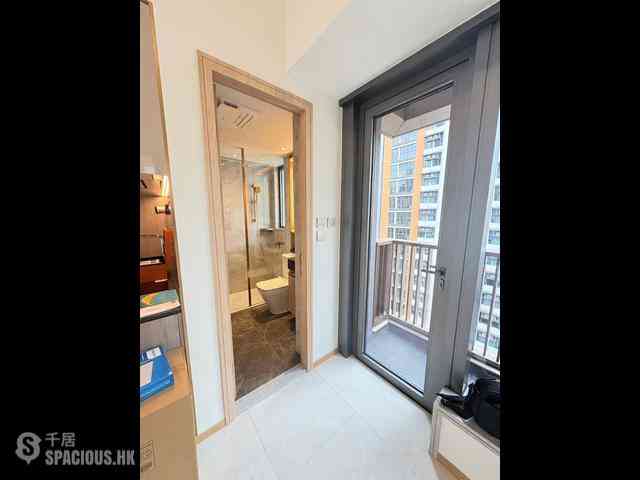 Sai Ying Pun - 9 Eastern Street 04