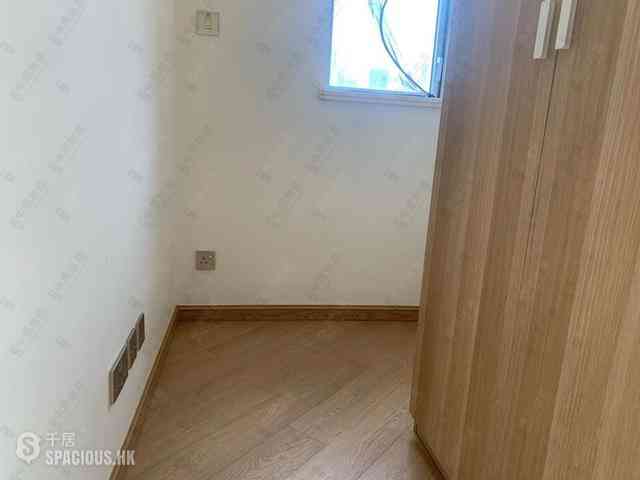 Sai Ying Pun - 63, Pokfulam Amber House (Tower 1) 07